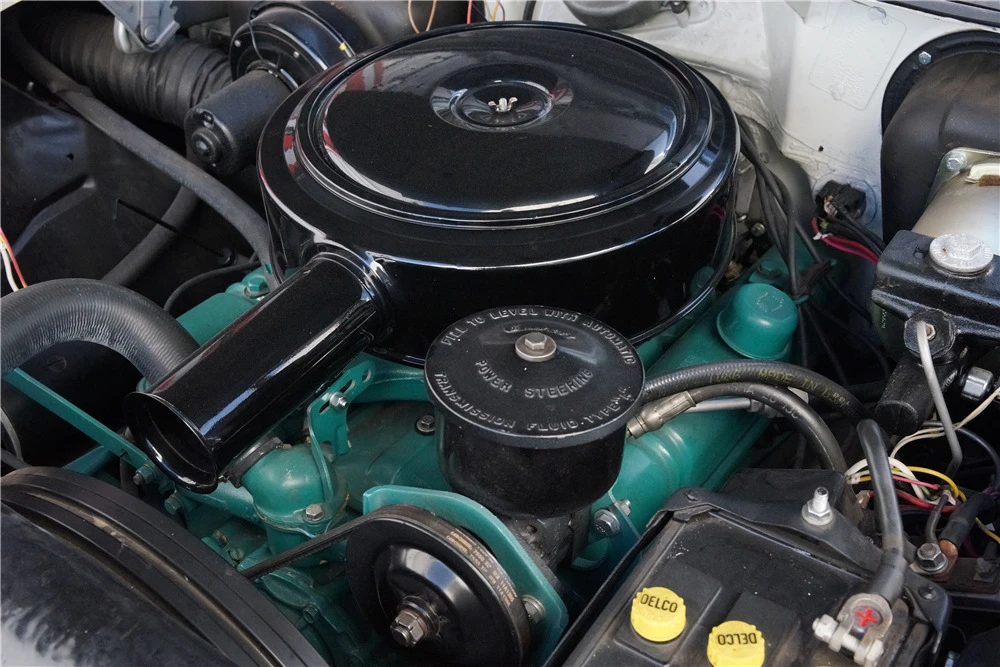 1957 Buick Roadmaster - Image 3 of 5