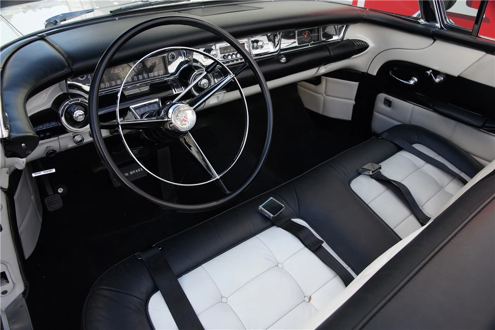 1957 Buick Roadmaster - Image 4 of 5