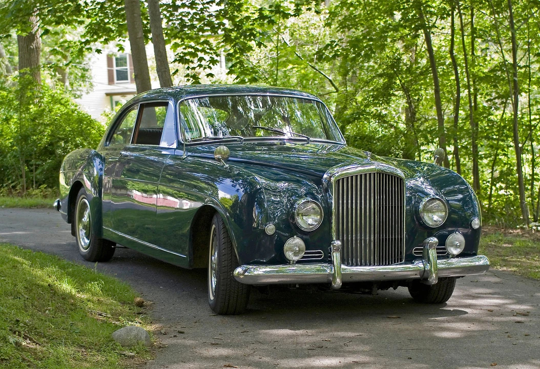 1957 Bentley S1 - Image 2 of 4
