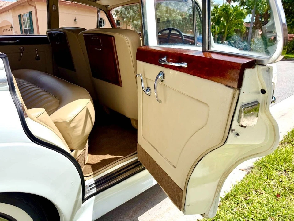 1957 Bentley S1 Continental - Image 5 of 19