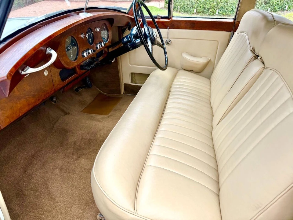 1957 Bentley S1 Continental - Image 8 of 19