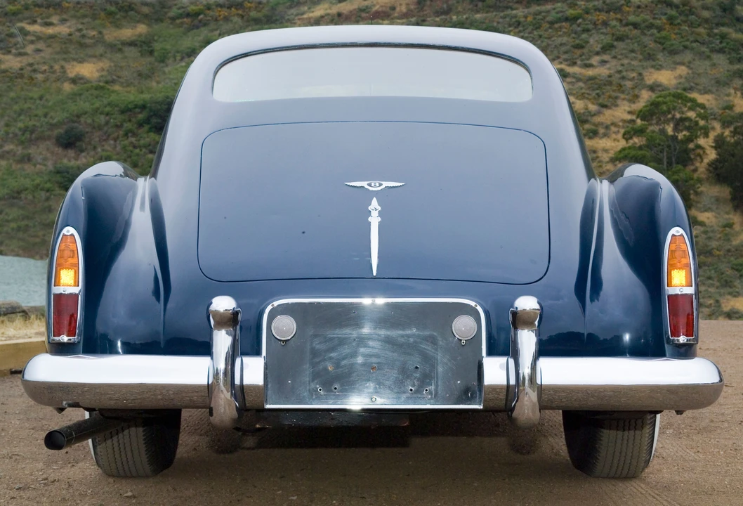 1957 Bentley S1 Continental - Image 7 of 12