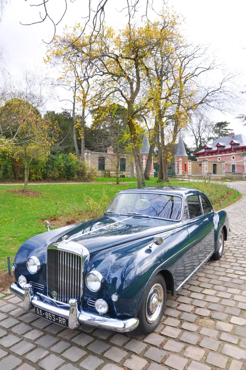 1957 Bentley S1 Continental - Image 9 of 19