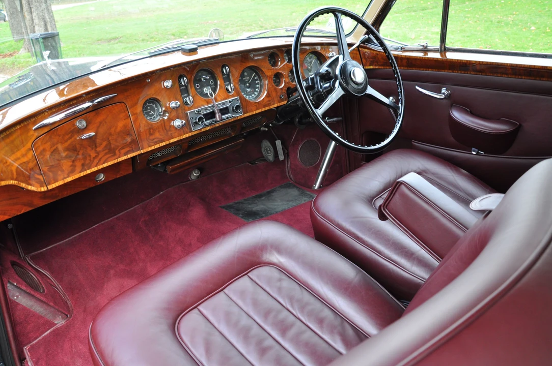 1957 Bentley S1 Continental - Image 15 of 19