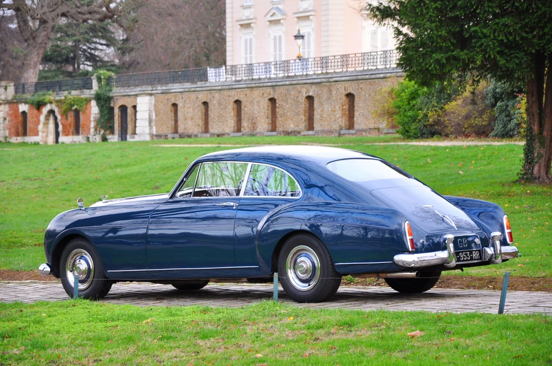 1957 Bentley S1 Continental - Image 18 of 19