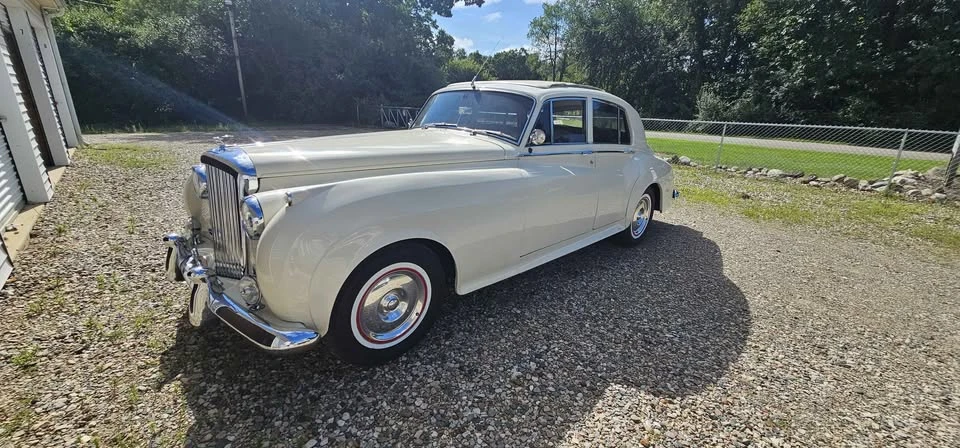 1957 Bentley S1 - Image 10 of 12