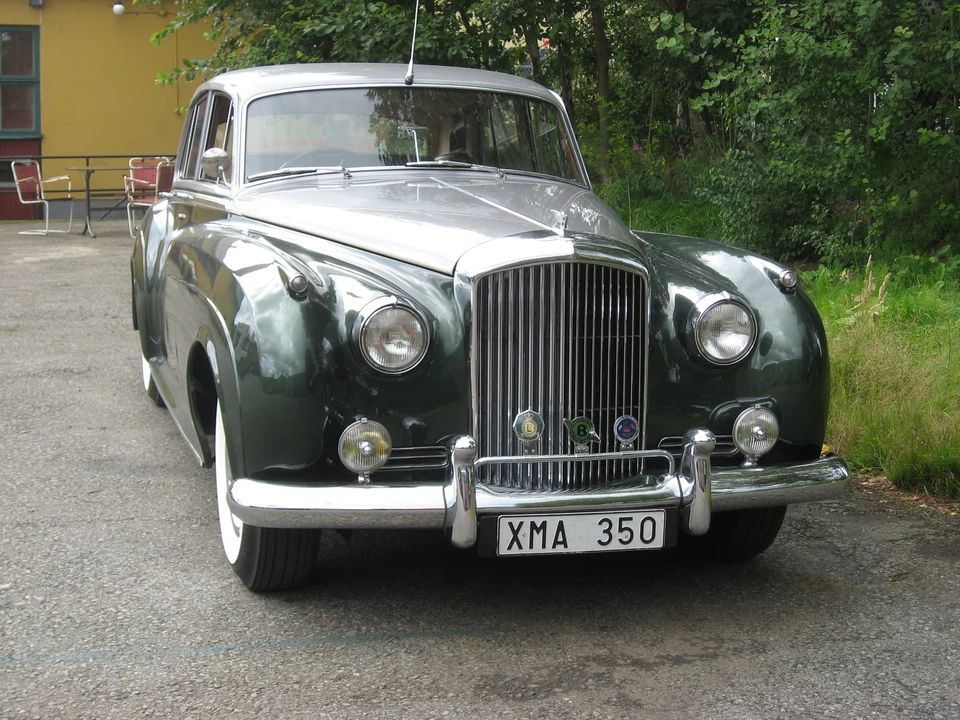 1957 Bentley S1 - Image 2 of 4