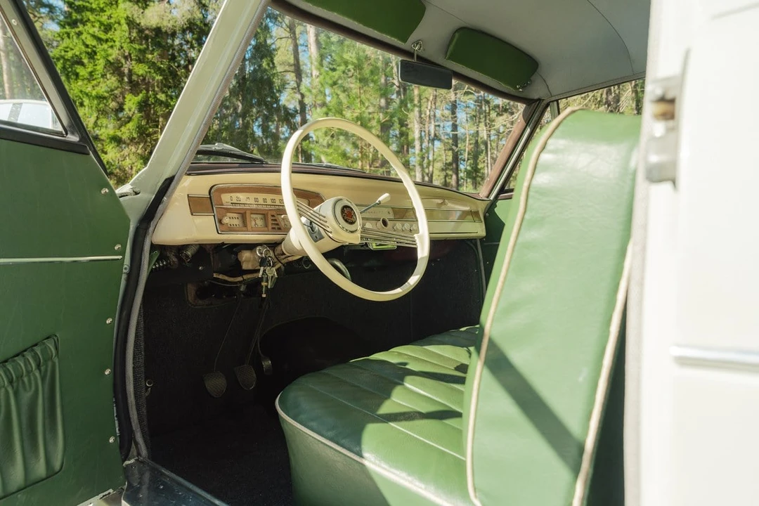 1957 Borgward Isabella - Image 11 of 31
