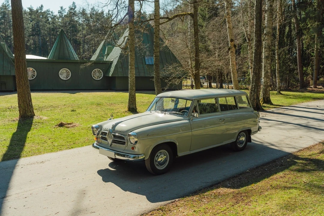 1957 Borgward Isabella - Image 4 of 31