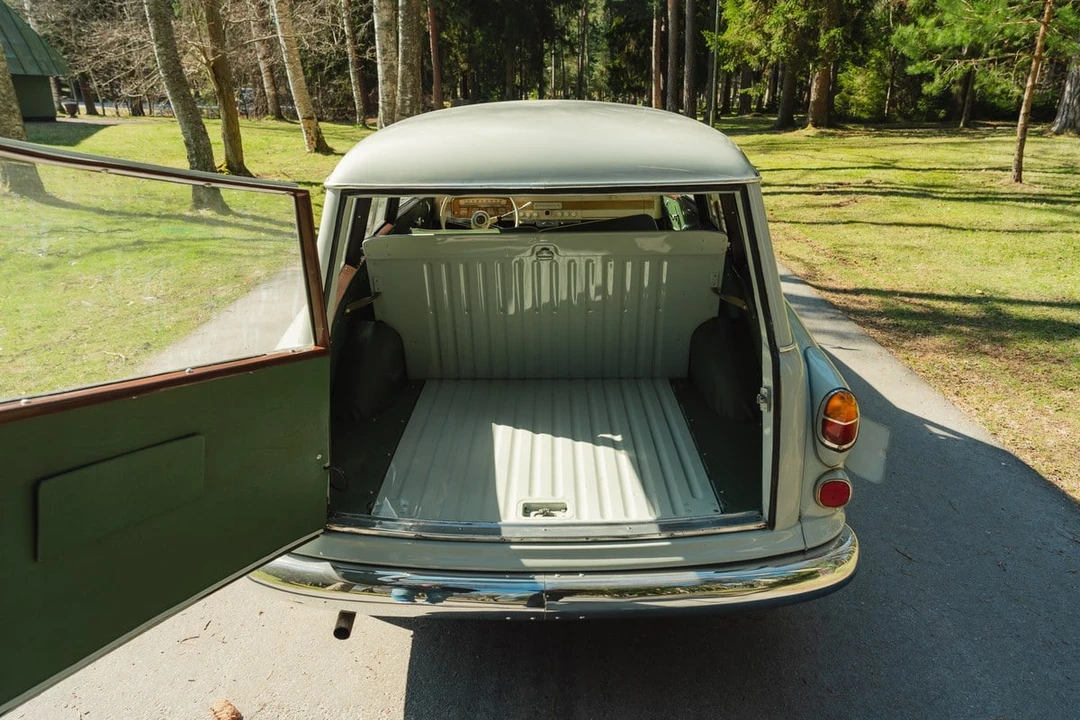 1957 Borgward Isabella - Image 16 of 31