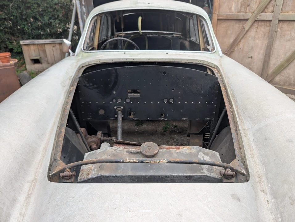 1957 Bristol - Image 10 of 31