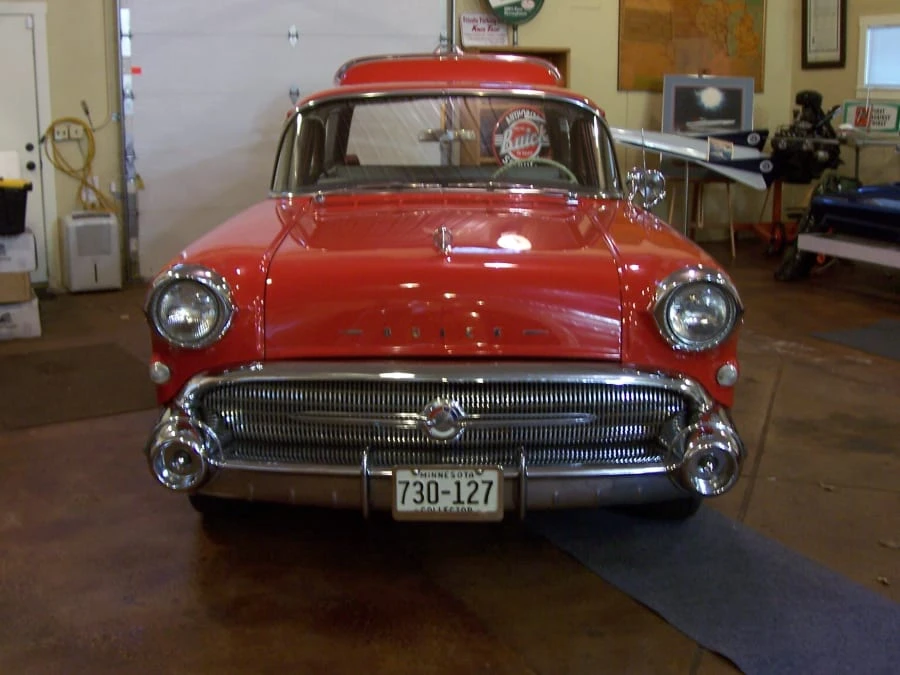 1957 Buick Roadmaster - Image 6 of 8