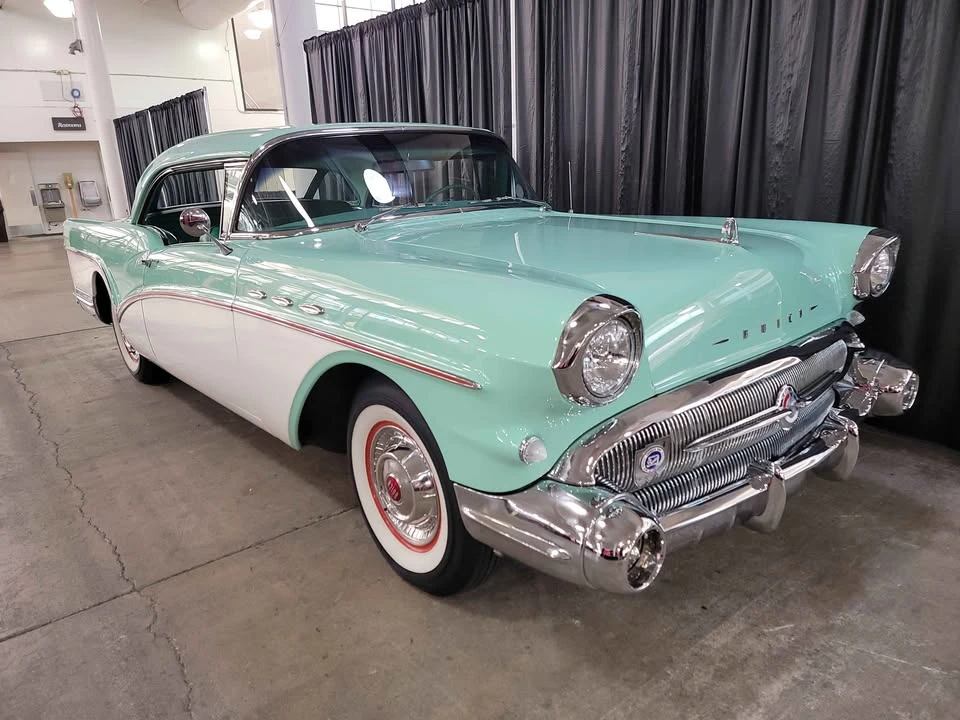 1957 Buick Riviera - Image 2 of 15