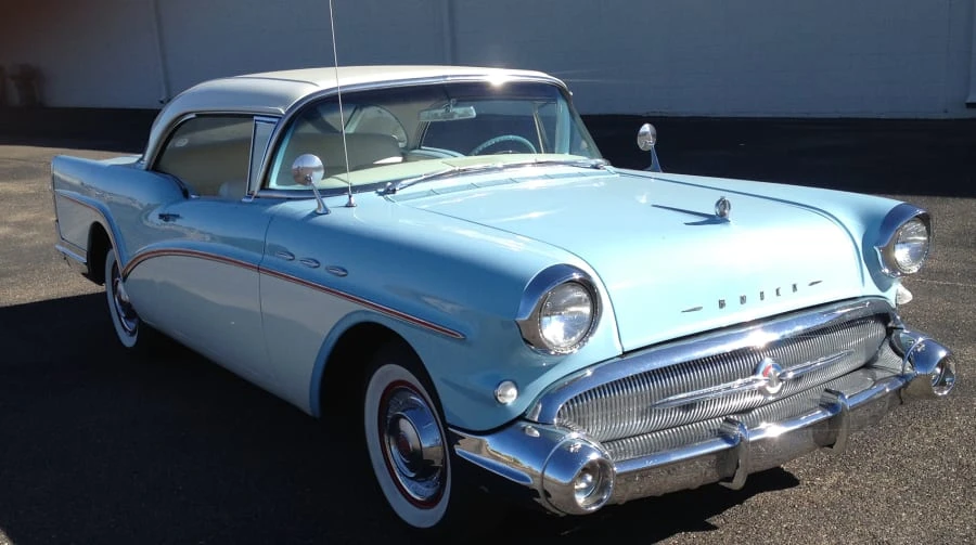 1957 Buick Riviera - Image 3 of 8