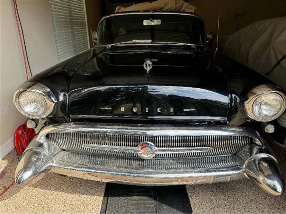1957 Buick Riviera - Image 6 of 26