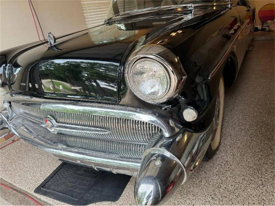 1957 Buick Riviera - Image 5 of 26