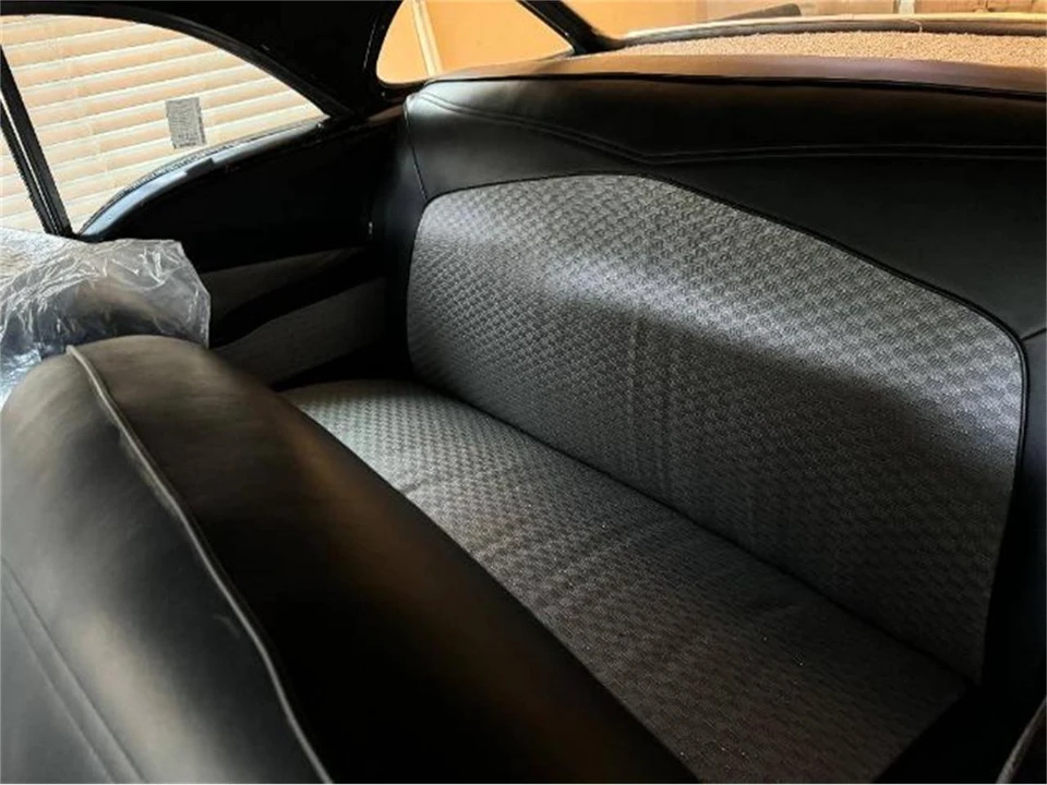 1957 Buick Riviera - Image 20 of 26