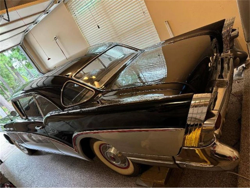 1957 Buick Riviera - Image 12 of 26