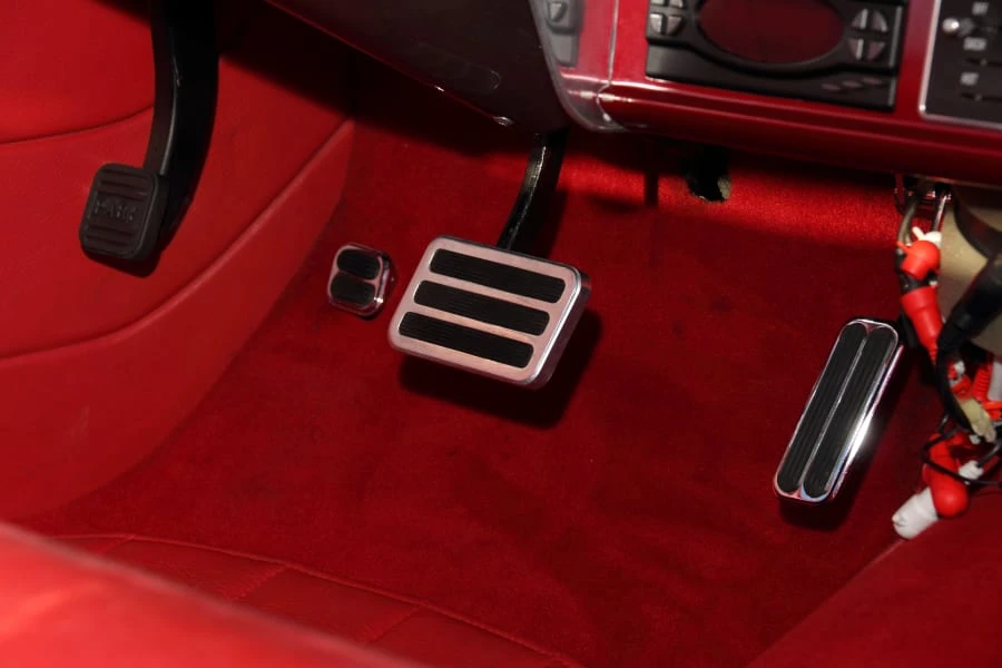 1957 Buick Riviera - Image 30 of 31