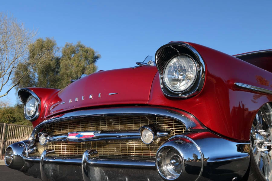 1957 Buick Riviera - Image 10 of 31