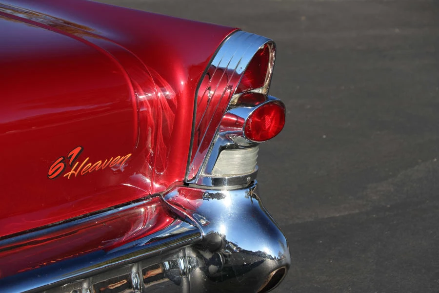 1957 Buick Riviera - Image 15 of 31
