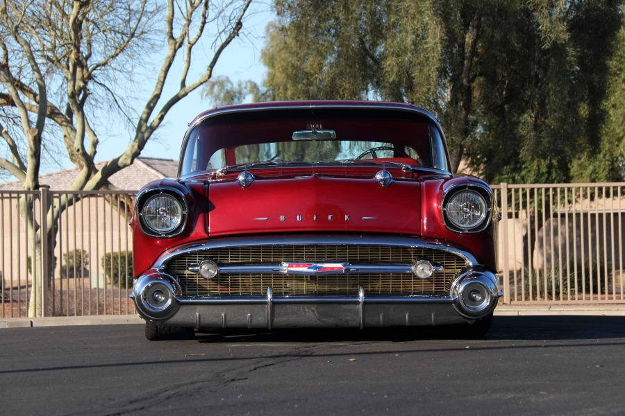 1957 Buick Riviera - Image 4 of 31