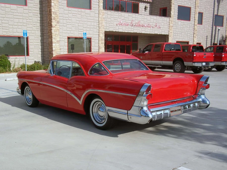1957 Buick Riviera - Image 3 of 10