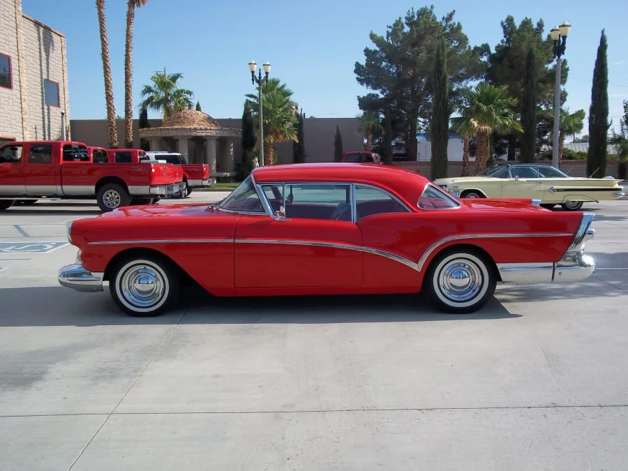 1957 Buick Riviera - Image 10 of 10