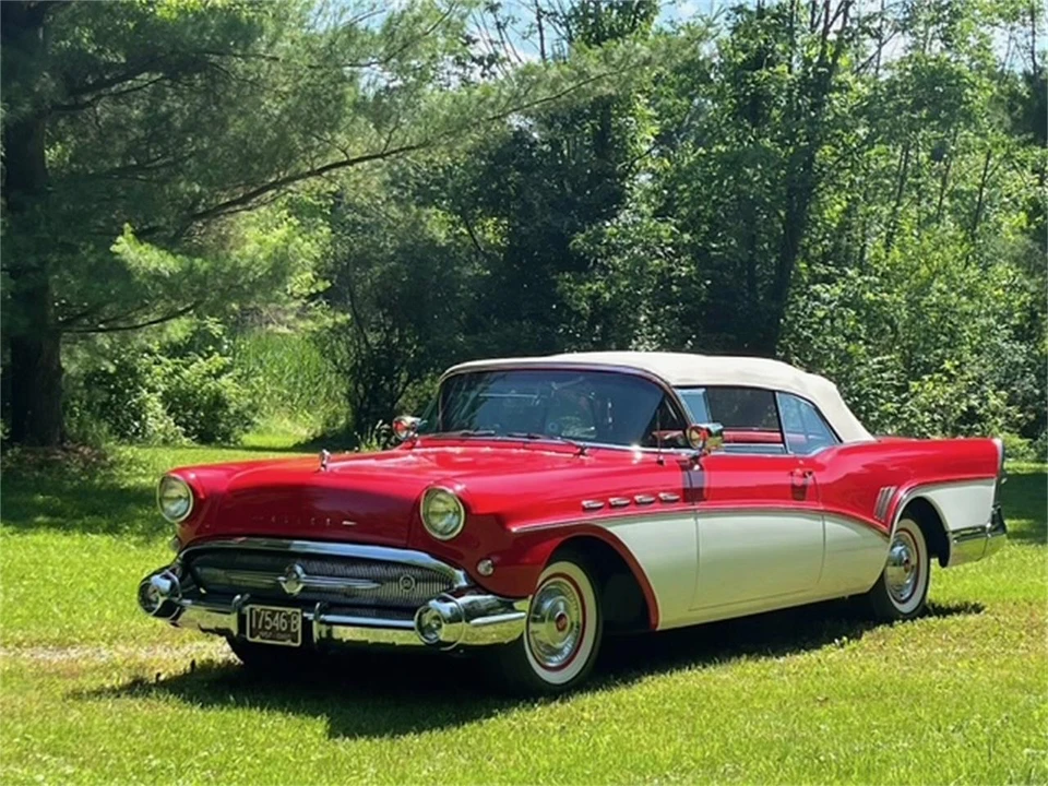 1957 Buick Roadmaster - Image 3 of 7