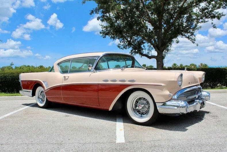 1957 Buick Roadmaster - Image 4 of 21