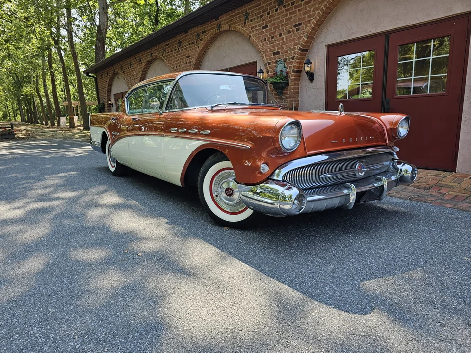 1957 Buick Roadmaster - Image 24 of 31