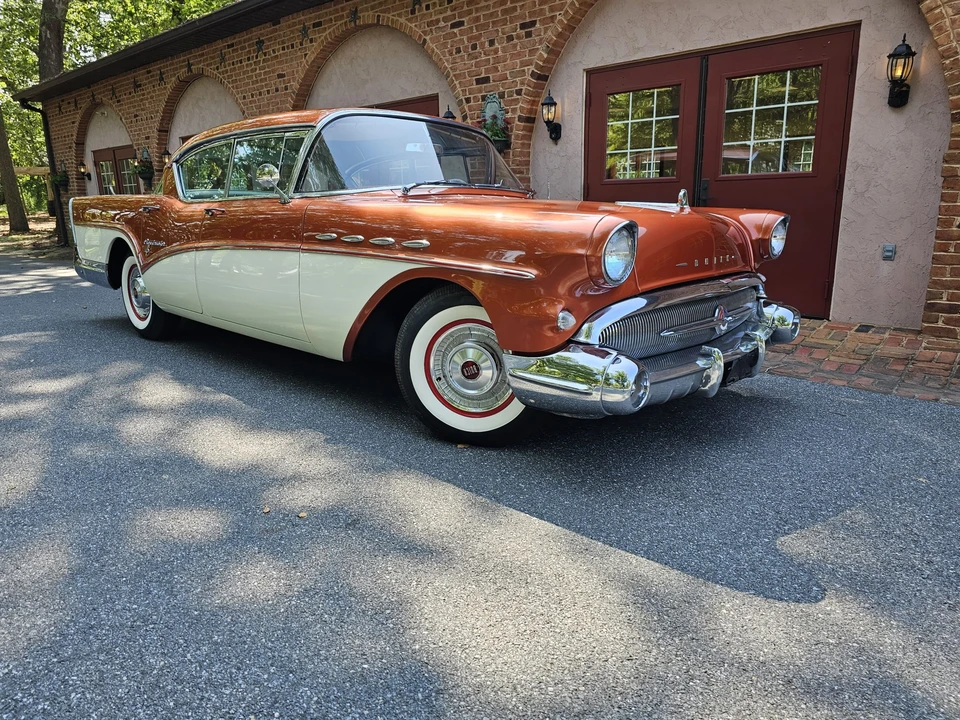 1957 Buick Roadmaster - Image 28 of 31