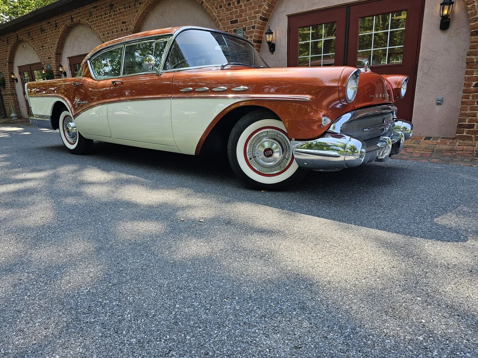 1957 Buick Roadmaster - Image 30 of 31