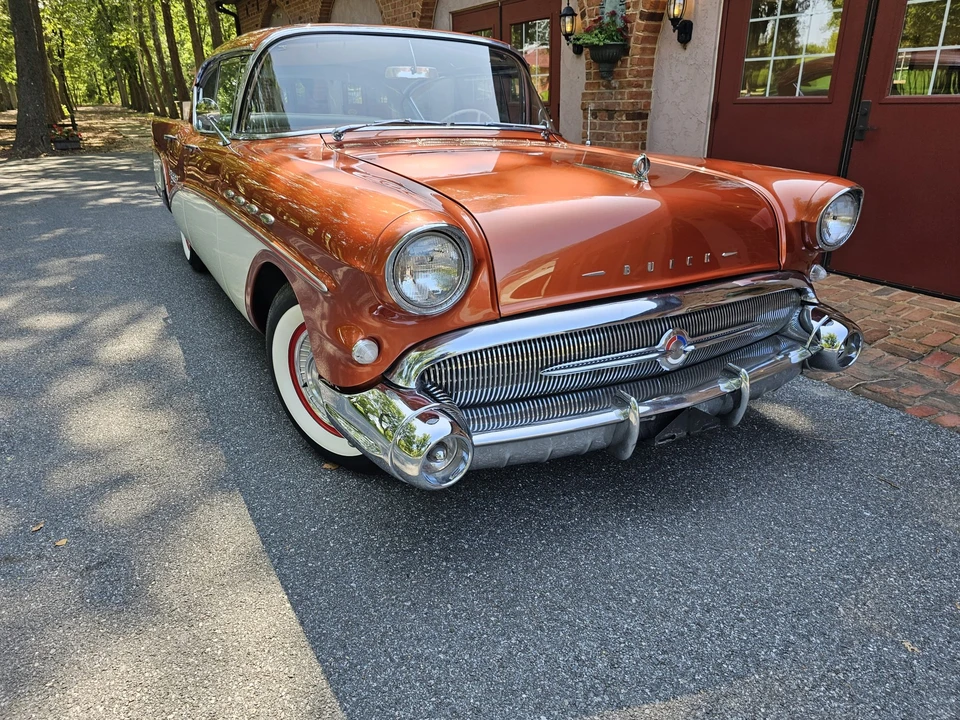 1957 Buick Roadmaster - Image 20 of 31