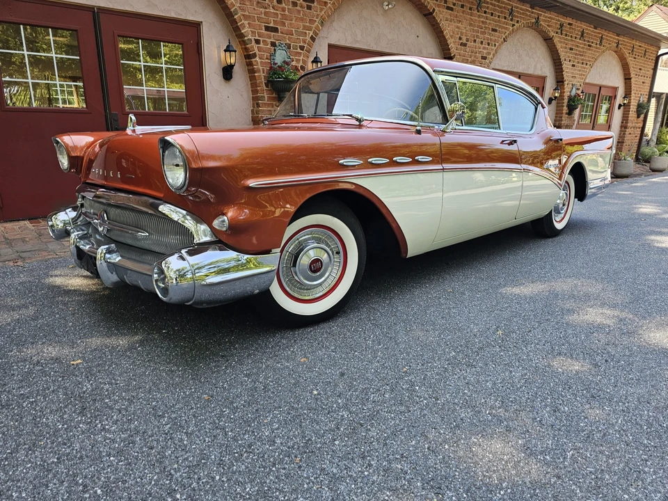 1957 Buick Roadmaster - Image 9 of 31