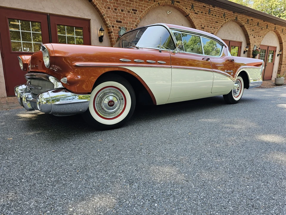 1957 Buick Roadmaster - Image 4 of 31