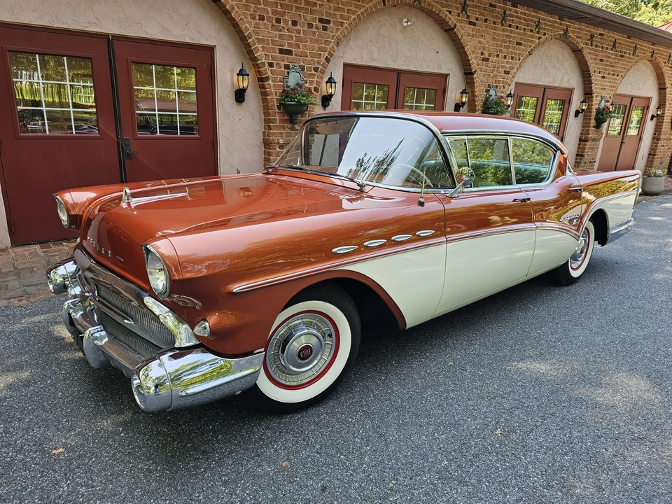 1957 Buick Roadmaster - Image 6 of 31