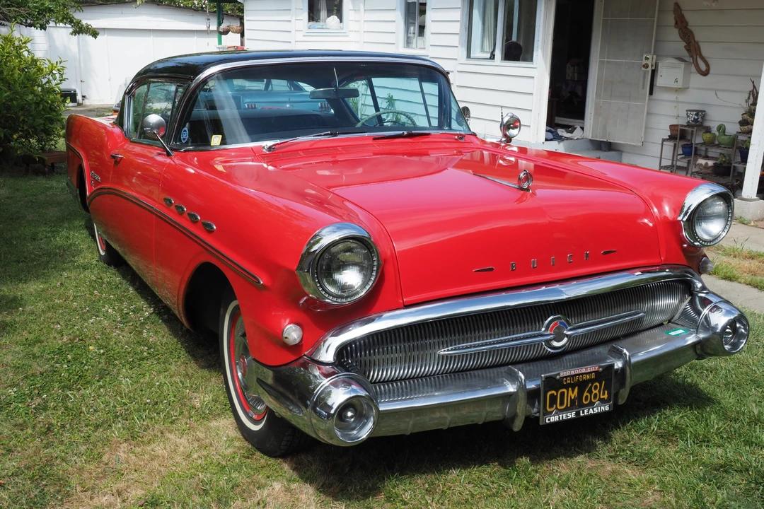 1957 Buick Roadmaster - Image 26 of 31