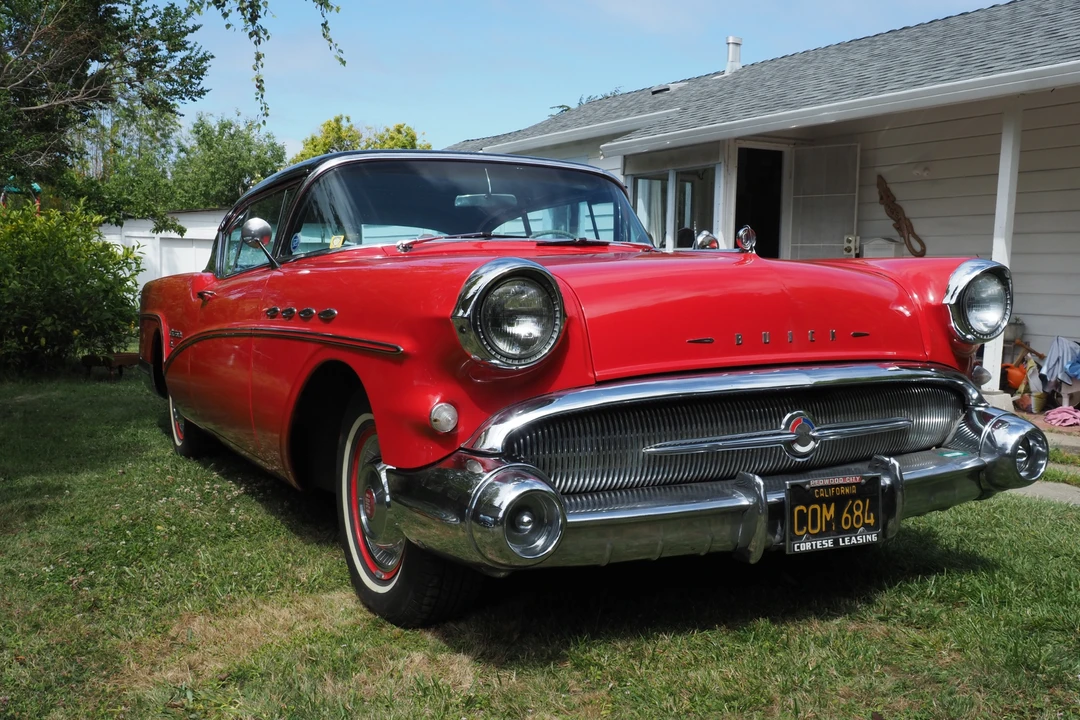 1957 Buick Roadmaster - Image 28 of 31