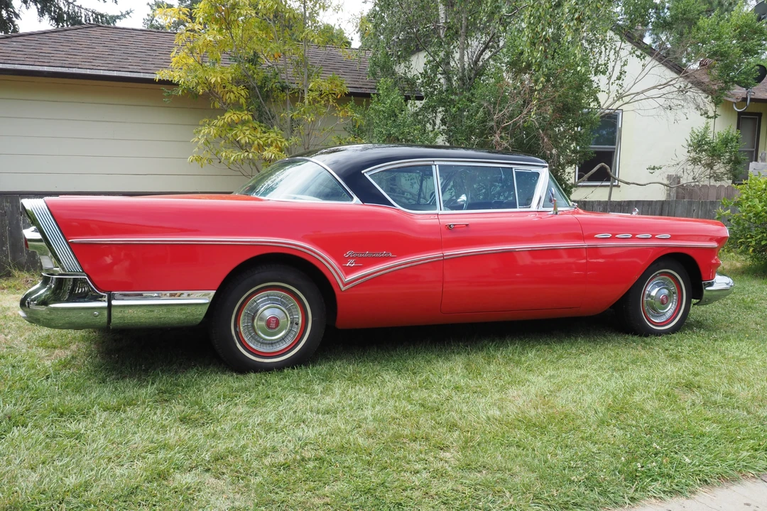 1957 Buick Roadmaster - Image 20 of 31