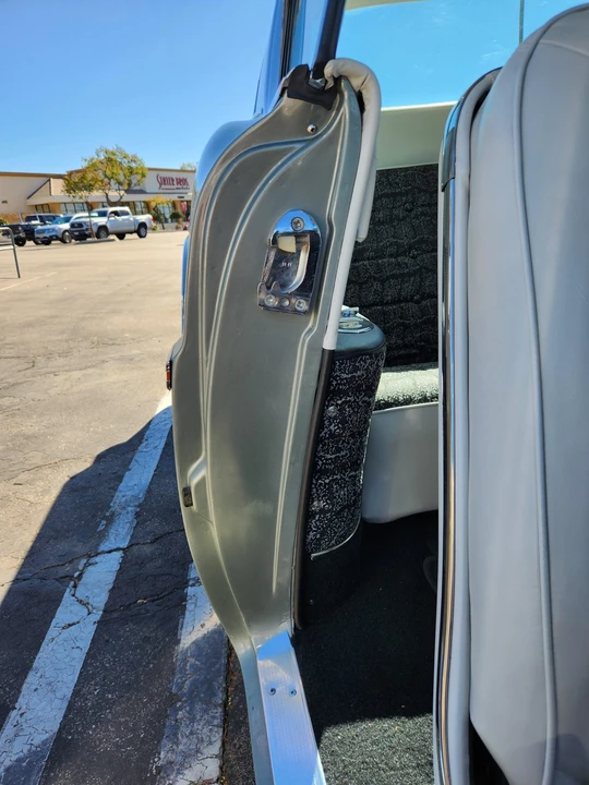 1957 Buick Roadmaster - Image 30 of 31