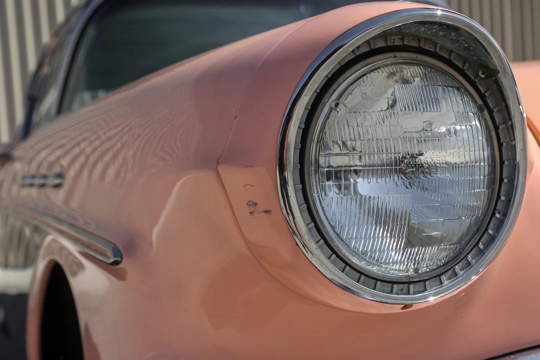 1957 Buick Roadmaster - Image 20 of 31