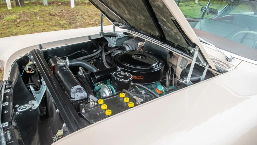 1957 Buick Roadmaster - Image 6 of 31