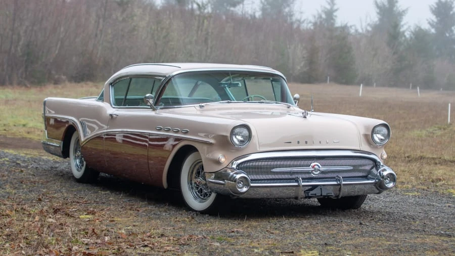 1957 Buick Roadmaster - Image 12 of 31
