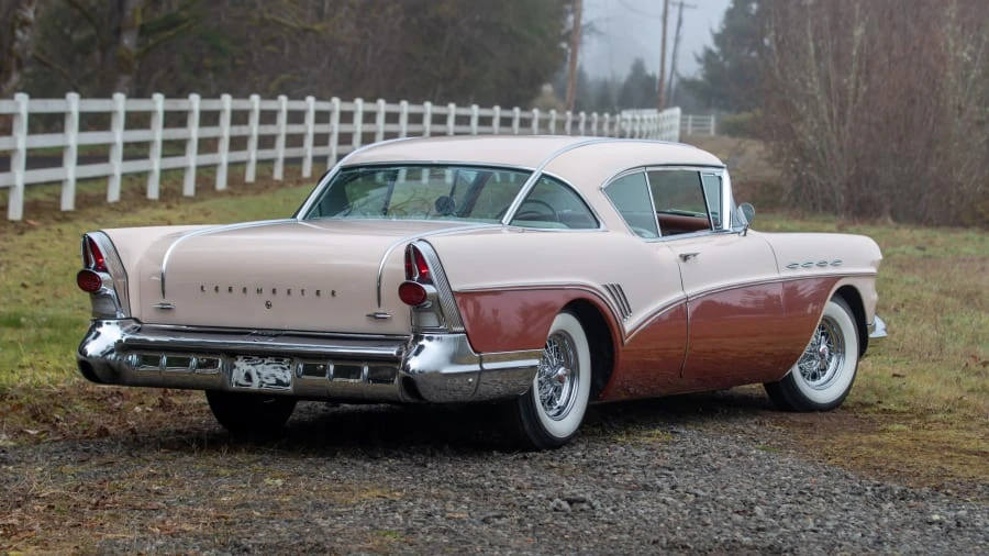 1957 Buick Roadmaster - Image 13 of 31