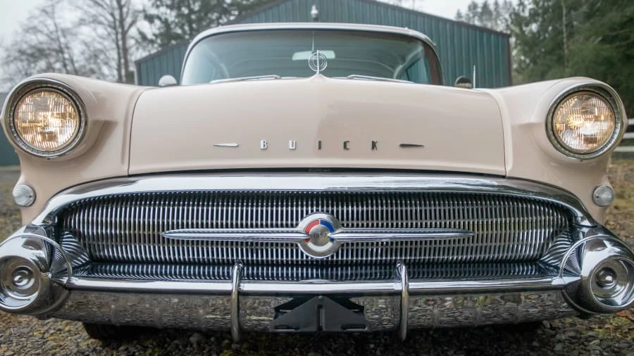 1957 Buick Roadmaster - Image 19 of 31
