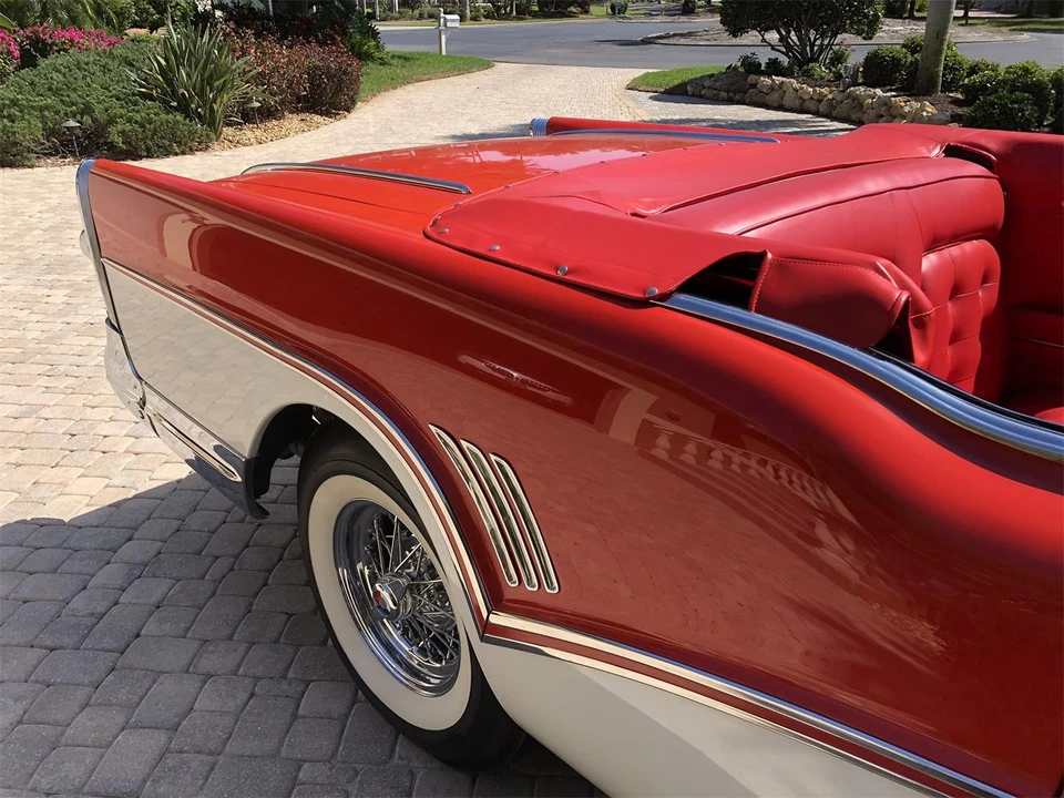 1957 Buick Roadmaster - Image 9 of 31