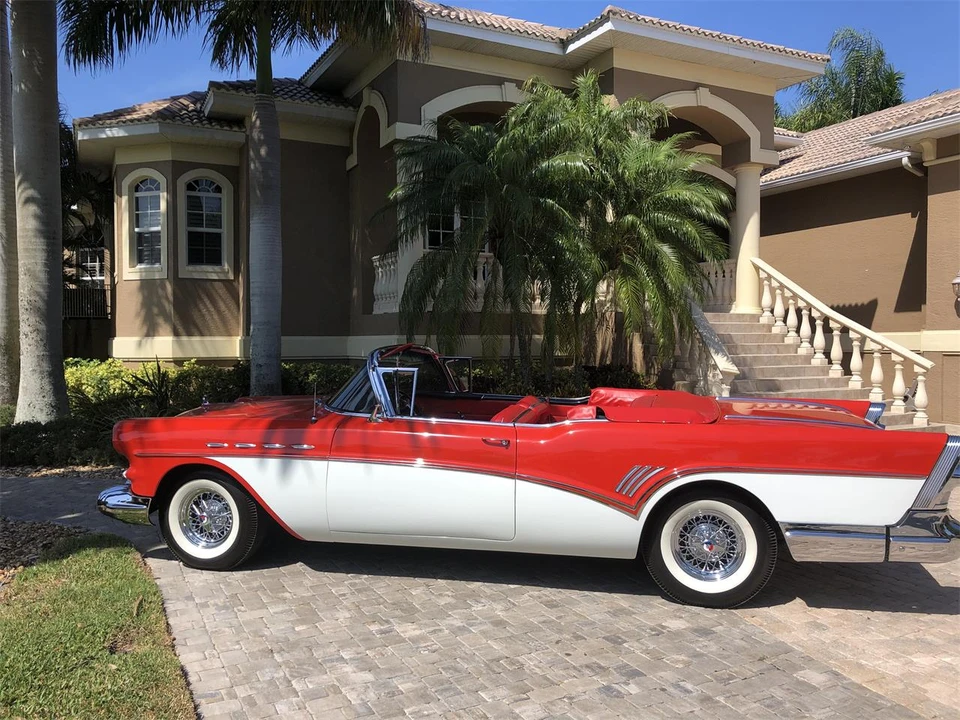 1957 Buick Roadmaster - Image 4 of 31