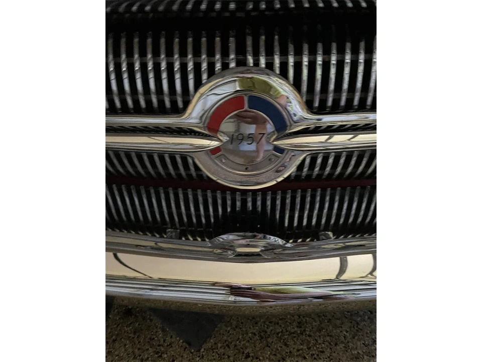 1957 Buick Roadmaster - Image 30 of 31