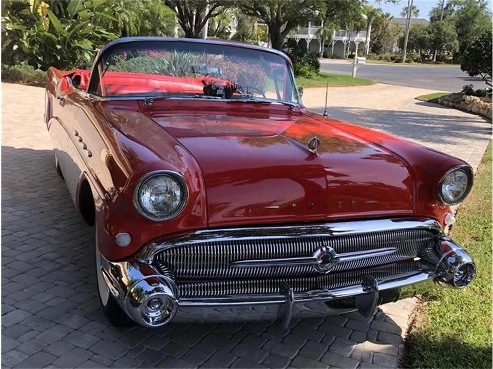 1957 Buick Roadmaster - Image 10 of 31